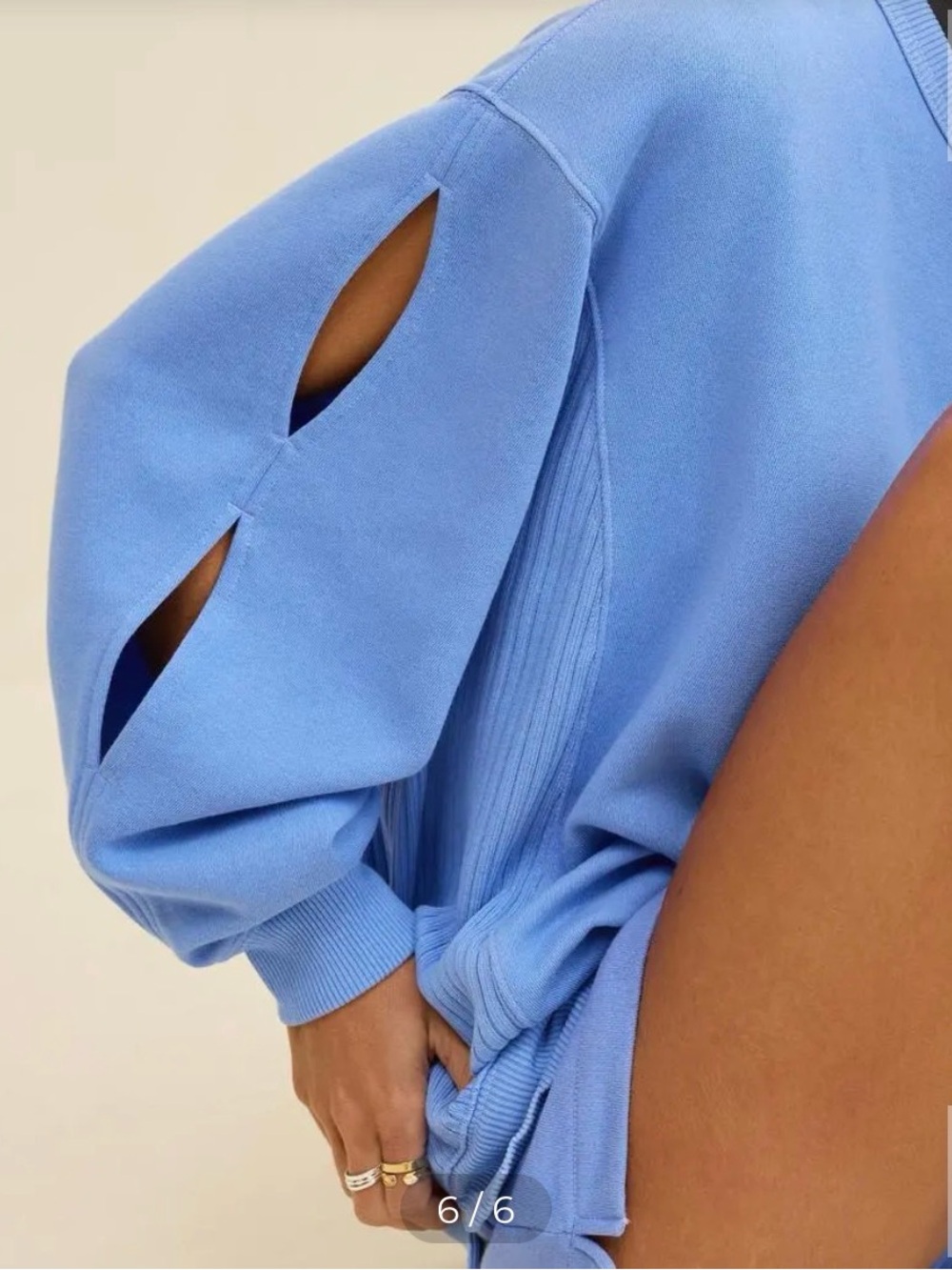 aerie Tres Chic Keyhole Light Blue Crewneck Sweater with Split-Sleeve Detail - Picture 2 of 9